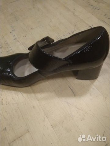 Туфли кожанные лаковые