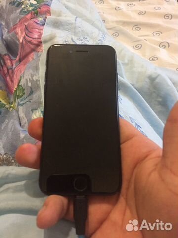 Продаю айфон 7 Продаю айфон 7