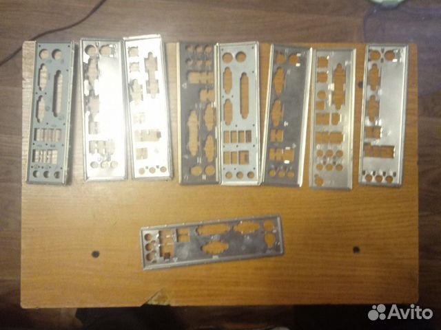 Заглушка задней стенки компьютера
