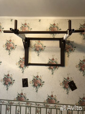 Турник-брусья,гантели