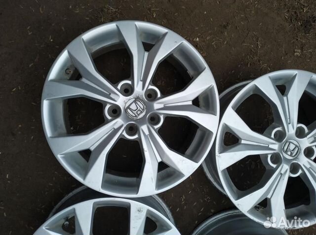 Диски бу литые R17 P на Honda