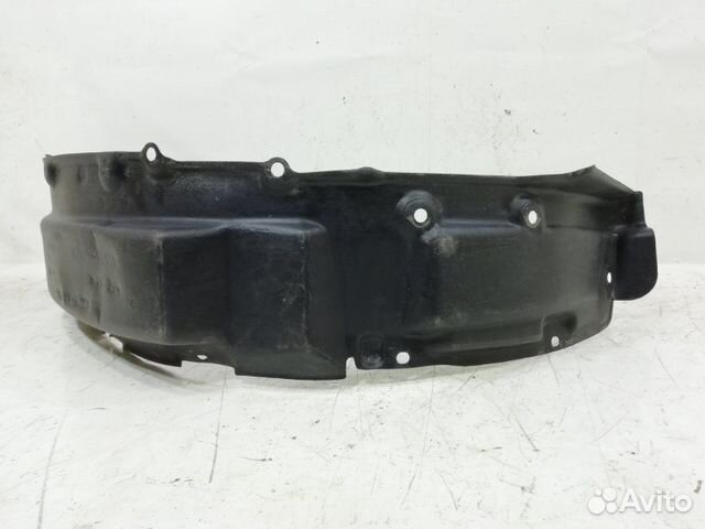 Подкрылок передний левый Toyota Land Cruiser 100 Подкрылок передний левый Toyota Land Cruiser 100