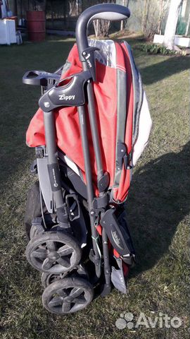 Коляска Inglesina zippy
