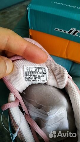 Новые кожаные кроссовки skechers 41 размер(27см Новые кожаные кроссовки skechers 41 размер(27см