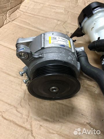 Насос активной стабилизации Range Rover L494/L405