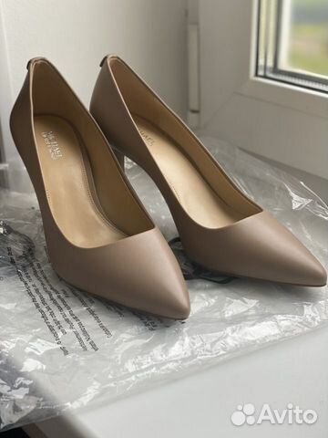 Женские туфли michael kors dorothy flex pump бежев