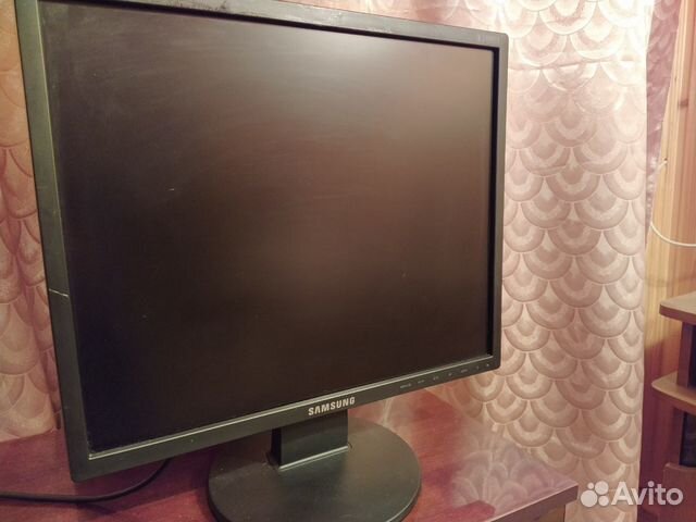 Монитор SAMSUNG 943n 19 Монитор SAMSUNG 943n 19