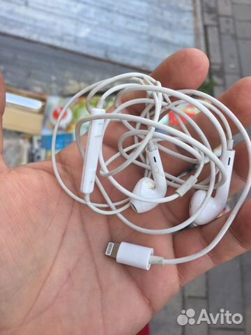 Оригинал наушники на iPhone 7+ Оригинал наушники на iPhone 7+