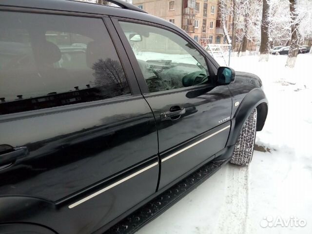 Кресло кожаное Ssang Yong Rexton