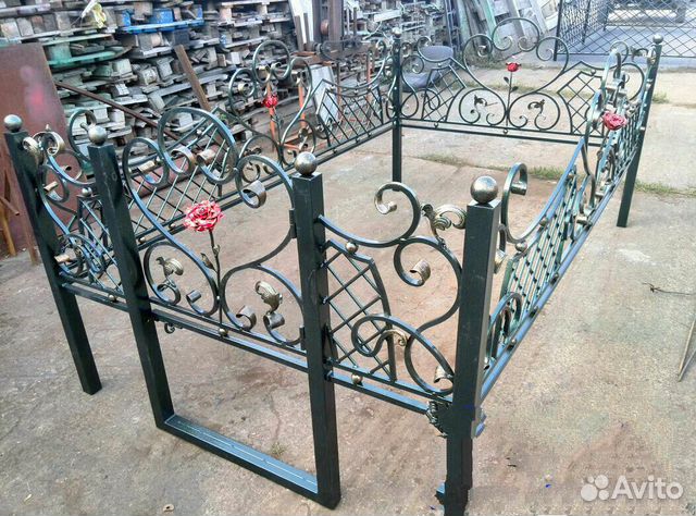 Ограды могильные