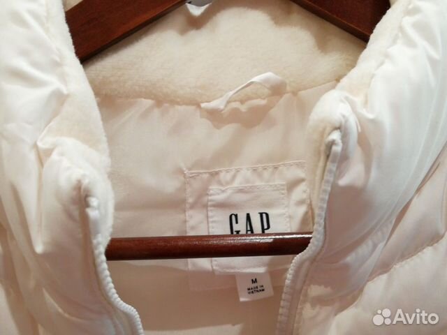 Жилет утеплённый GAP новый Жилет утеплённый GAP новый