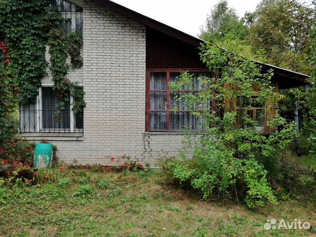 Дом 82 м² на участке 4 сот.