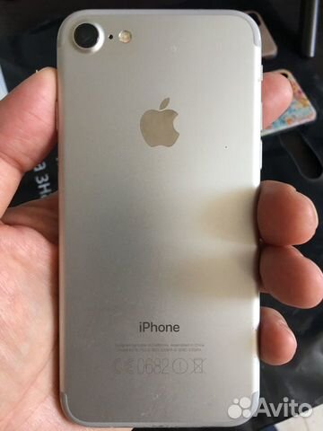 Смартфон Apple iPhone 7 128GB белый