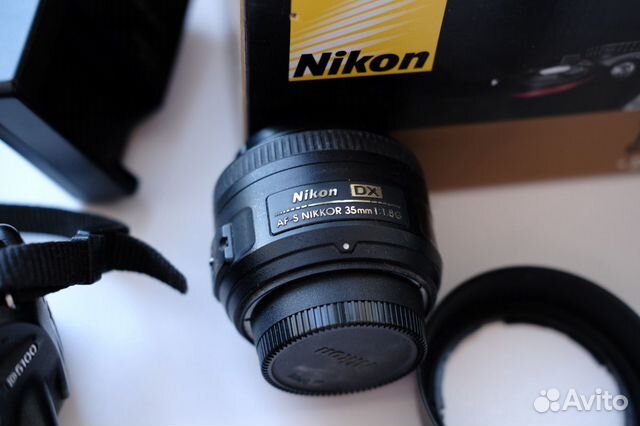 Nikon d5100 18-55 VR kit + 35 mm af-s f1.8G Nikon d5100 18-55 VR kit + 35 mm af-s f1.8G
