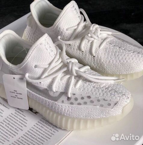Кроссовки Adidas Yeezy Boost 350 Triple White Кроссовки Adidas Yeezy Boost 350 Triple White