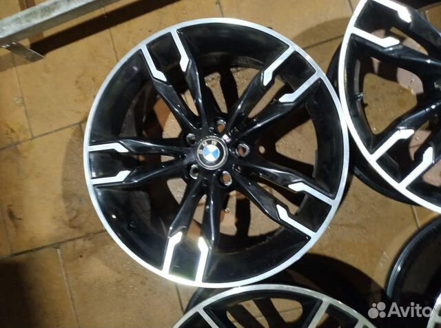 Диски бу литые R18 Y на BMW Диски бу литые R18 Y на BMW