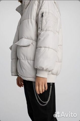 Дутая oversize куртка с капюшоном новая befree