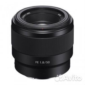 Цифровая фотокамера Sony Alpha ilce-A7R III Kit 50 Цифровая фотокамера Sony Alpha ilce-A7R III Kit 50