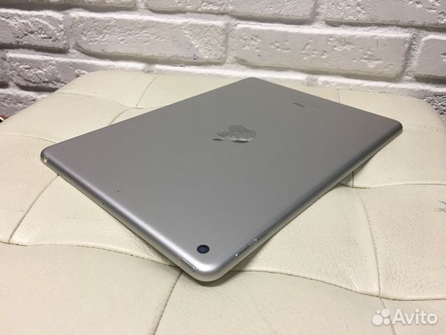 iPad 5 9.7 2017 128Gb Wi-Fi как новый iPad 5 9.7 2017 128Gb Wi-Fi как новый