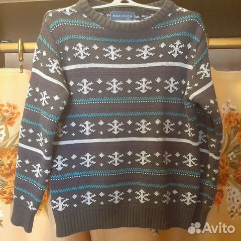Новый свитер для мальчика 122 р-р
