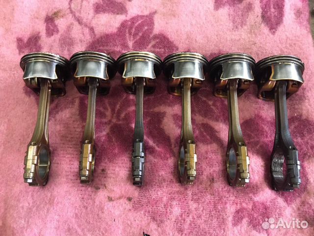 Поршень всборе 3.6 Таурег Ку7 внк