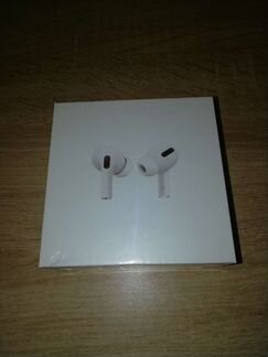 Наушники airpods