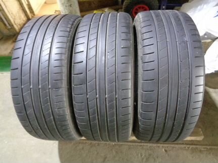 225 45 17 Dunlop SP SPort maxx RT Q86Q