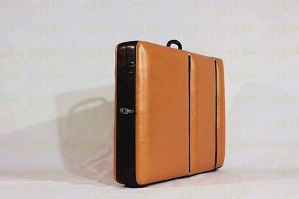 Массажный стол