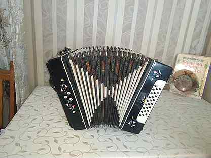 мастер шибаев. гармонь ре диез мажор. гармонь шуйская z41xl заказная. кировская цельнопланочная гармонь. соль диез гармошка.