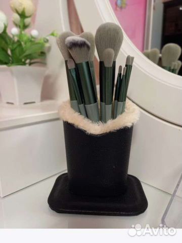 Кисти для макияжа