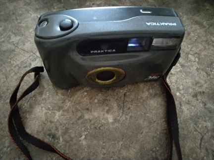 Плёночный фотоаппарат