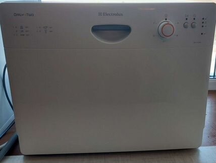 Посудомоечная машина Electrolux ESF 2430 W
