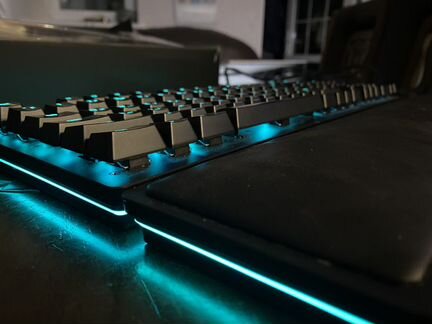Механическая клавиатура Razer Huntsman Elite