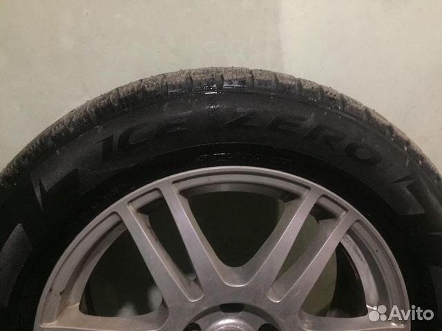 Pirelli Ice Zero 235/60 R18