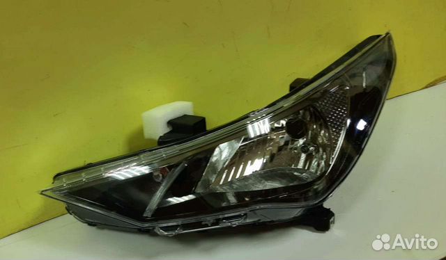 Фара левая Hyundai Solaris с 2020 г