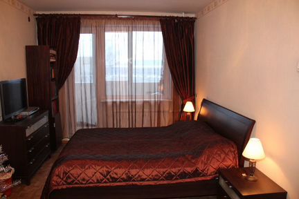 Шторы, комплект с тюлем, покрывалом и подушками