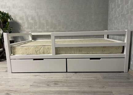 Детская кровать «Софа» из березы