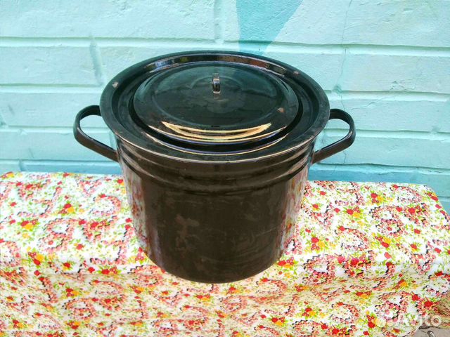 Огромная, на 20 литров кастрюля бак из СССР