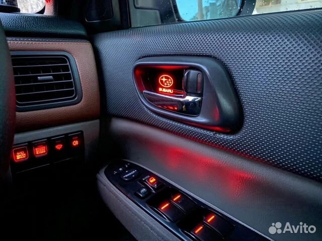 Led подсветка дверных ручек салона Subaru Forester купить в Красноярске ...