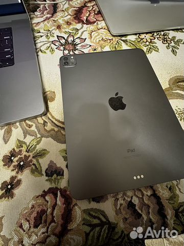 iPad Pro 11 M1 (2021) Wi-Fi 128gb на гарантии