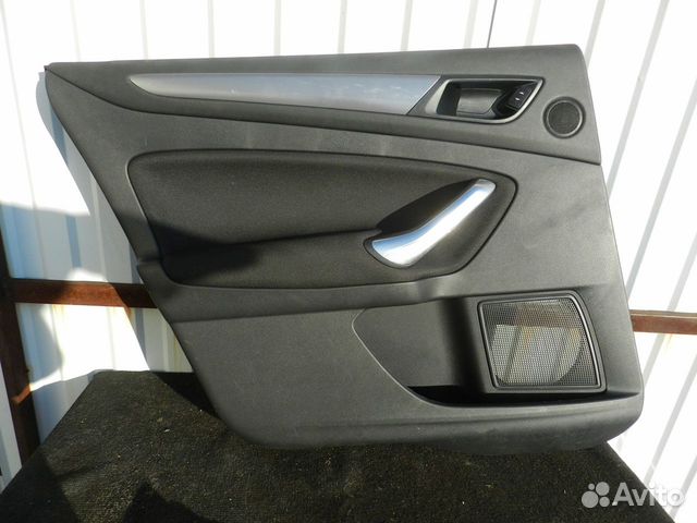 Обшивка двери задней левой Ford Mondeo IV 10-14