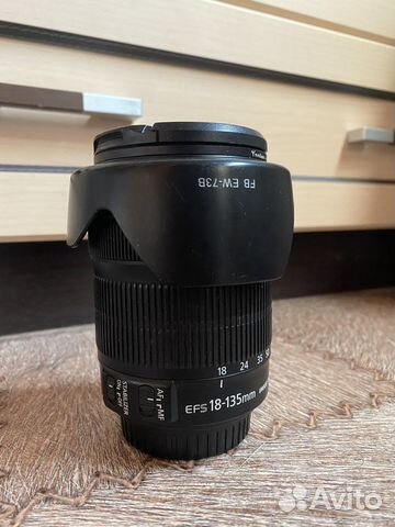 Объектив Canon EF-S 18-135mm f/3.5-5.6 IS STM