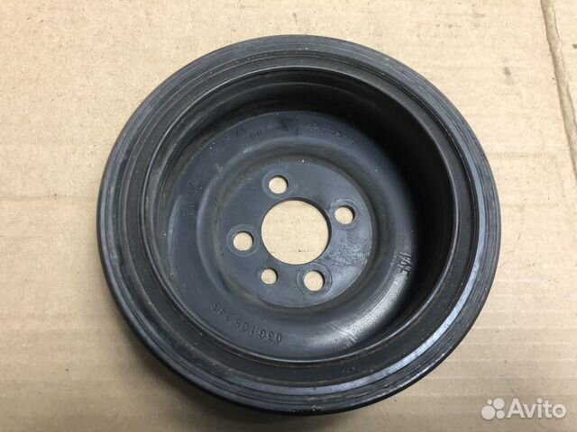 Шкив коленвала Volkswagen Tiguan 08-17