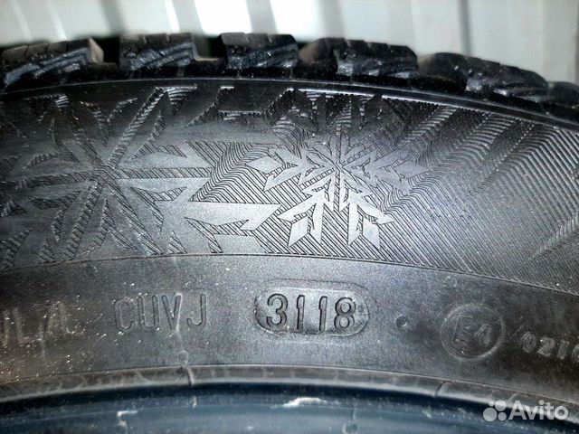 Continental IceContact 2 295/40 R21