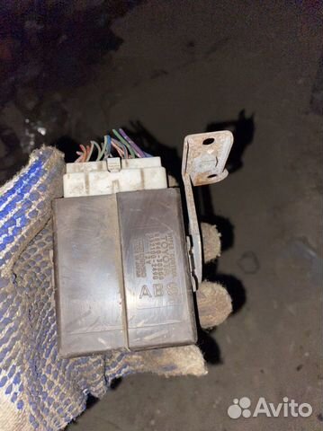 Блок управления стеклоочистителем lexus GS300