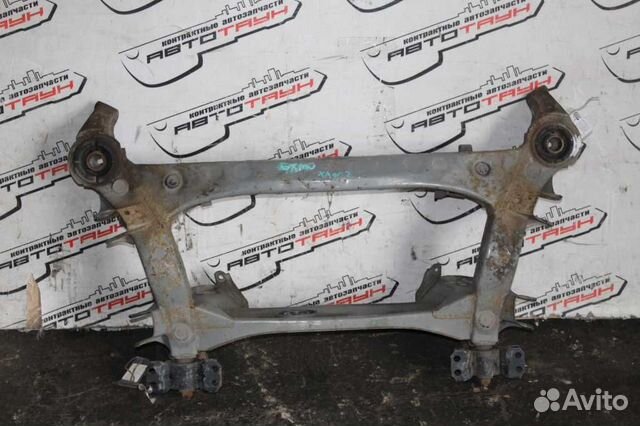 Балка подвески задняя toyota chaser cresta mark II