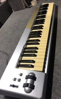 Миди клавиатура M-audio keystation 61es