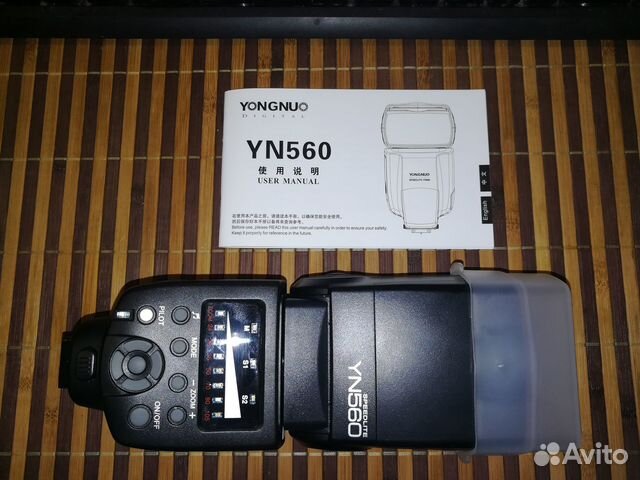 Фотовспышка yongnuo 560