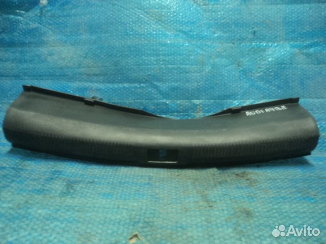 Обшивка задней панели Audi A4 B8 (2008-2012г.в.)