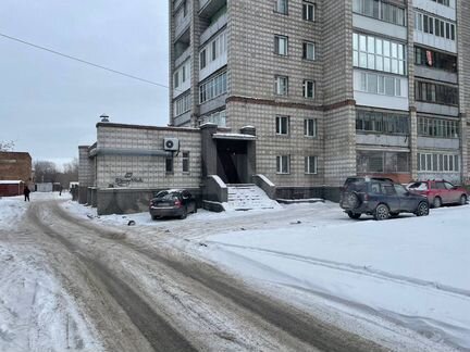 Торговое помещение, 338 м²